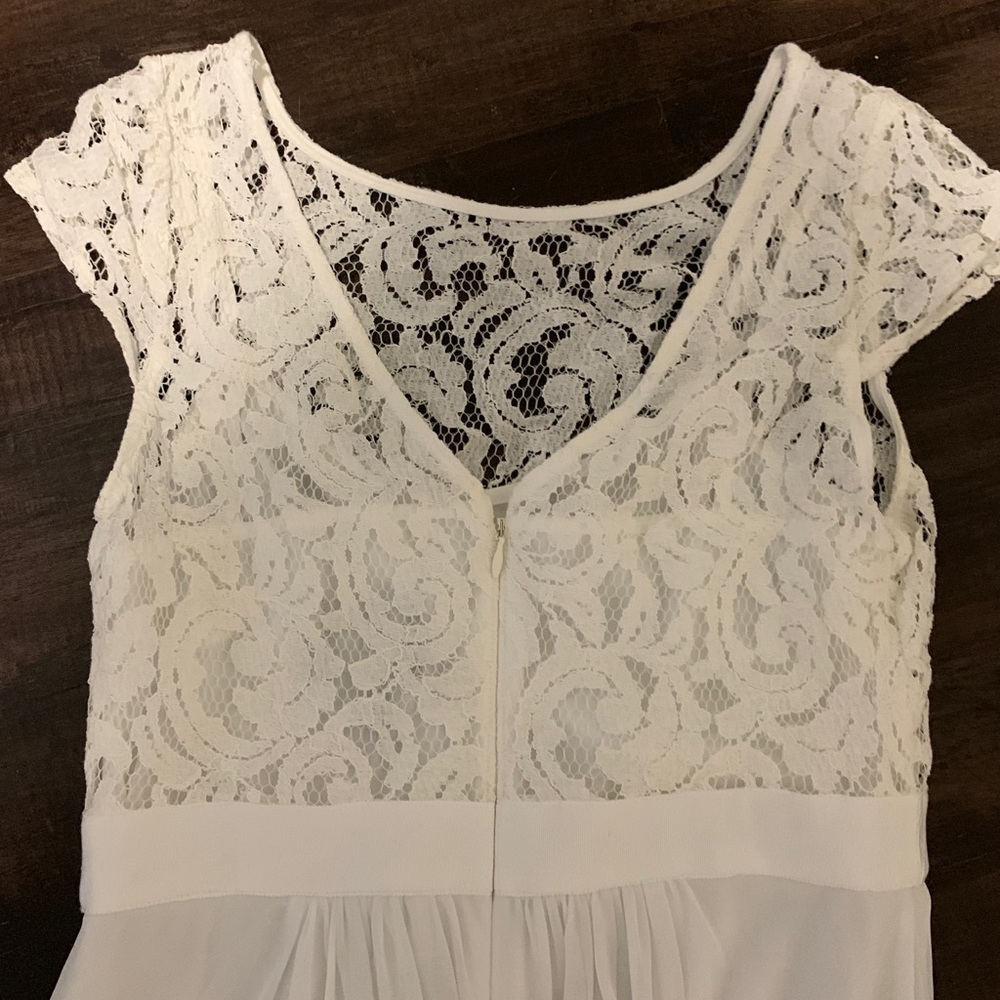 Long white dress - Picture 3 of 4